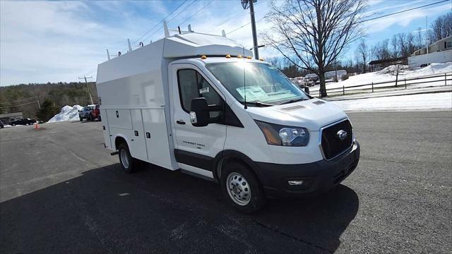 2025 Ford Transit Cutaway Unknown