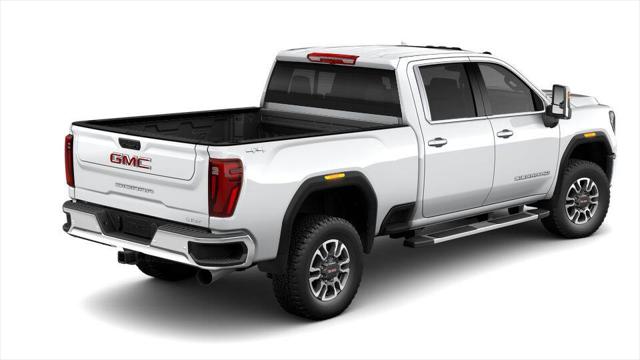 2025 GMC Sierra 2500HD 4WD Crew Cab Standard Bed SLT