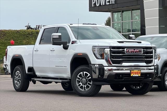 2025 GMC Sierra 2500HD 4WD Crew Cab Standard Bed SLT