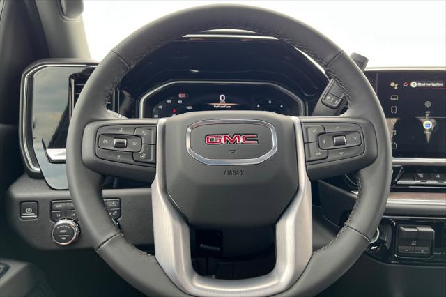 2025 GMC Sierra 2500HD 4WD Crew Cab Standard Bed SLT