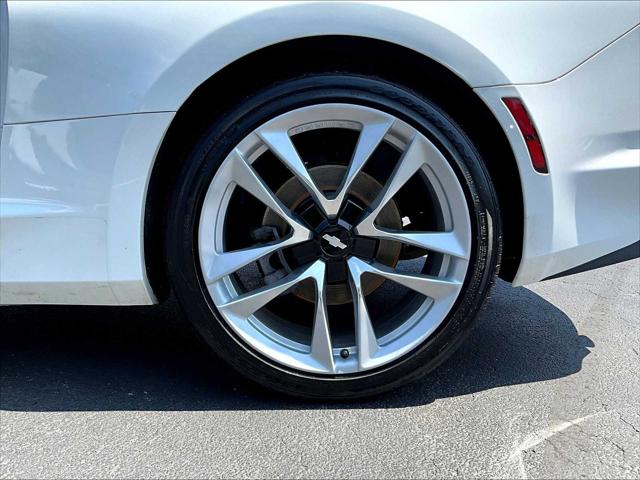 2021 Chevrolet Camaro RWD Coupe 1LT
