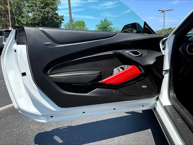 2021 Chevrolet Camaro RWD Coupe 1LT