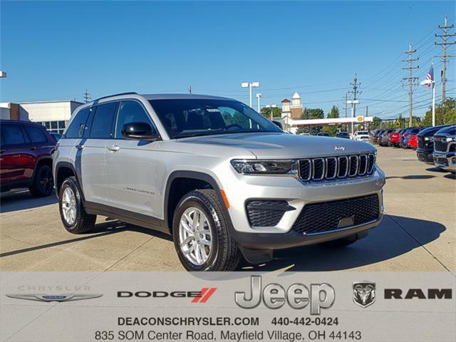 2025 Jeep Grand Cherokee GRAND CHEROKEE LAREDO X 4X4 2025 Jeep Grand Cherokee GRAND CHEROKEE LAREDO X 4X4