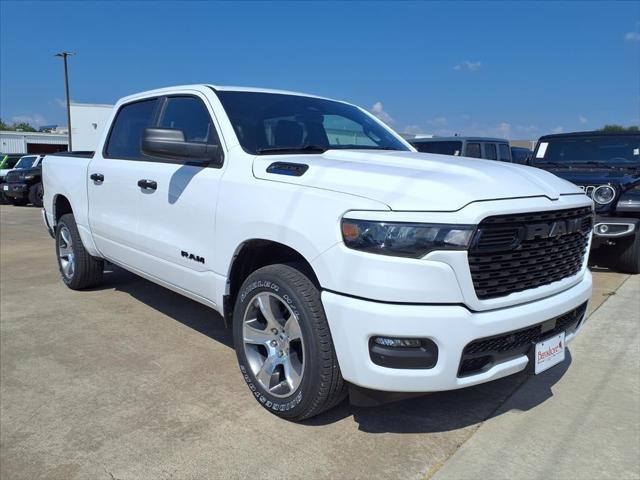 2025 RAM Ram 1500 RAM 1500 TRADESMAN CREW CAB 4X2 57 BOX