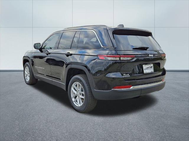 2025 Jeep Grand Cherokee GRAND CHEROKEE LAREDO X 4X4 2025 Jeep Grand Cherokee GRAND CHEROKEE LAREDO X 4X4