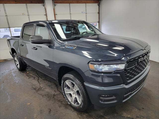 2025 RAM 1500 Tradesman Crew Cab 4x4 57 Box