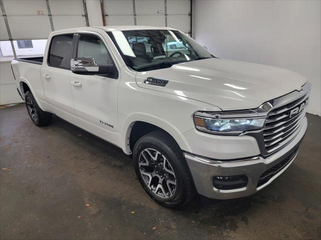2026 RAM Ram 1500 RAM 1500 LARAMIE CREW CAB 4X4 64 BOX