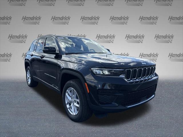 2025 Jeep Grand Cherokee GRAND CHEROKEE LAREDO X 4X2