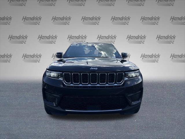 2025 Jeep Grand Cherokee GRAND CHEROKEE LAREDO X 4X2