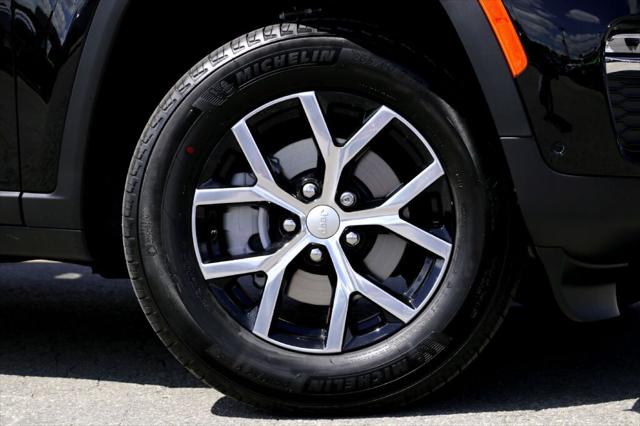 2025 Jeep Grand Cherokee GRAND CHEROKEE LIMITED 4X2
