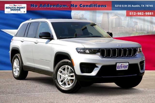 2025 Jeep Grand Cherokee GRAND CHEROKEE LAREDO X 4X4