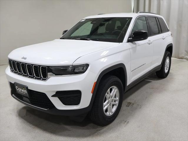 2025 Jeep Grand Cherokee GRAND CHEROKEE LAREDO 4X4