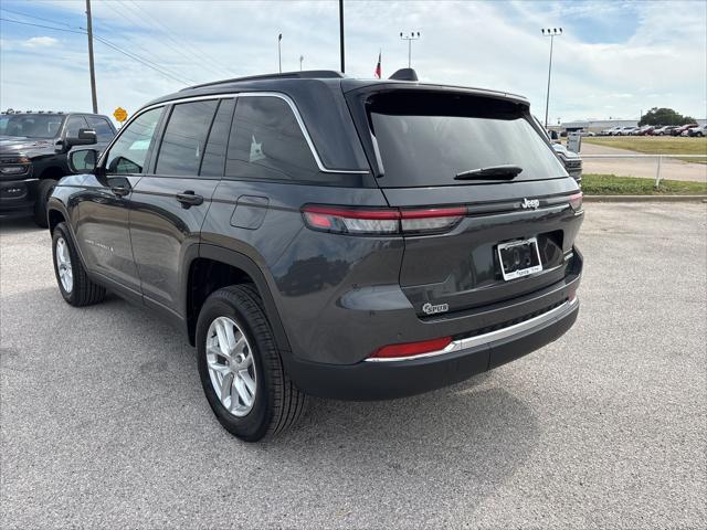 2025 Jeep Grand Cherokee GRAND CHEROKEE LAREDO X 4X2 2025 Jeep Grand Cherokee GRAND CHEROKEE LAREDO X 4X2