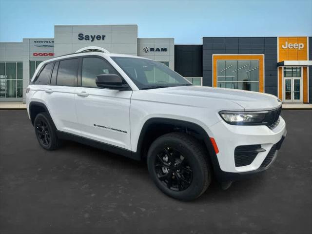 2025 Jeep Grand Cherokee GRAND CHEROKEE ALTITUDE 4X4 2025 Jeep Grand Cherokee GRAND CHEROKEE ALTITUDE 4X4