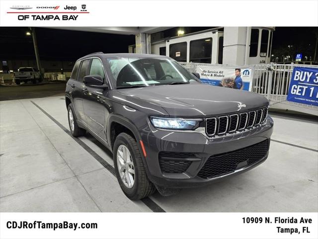 2025 Jeep Grand Cherokee GRAND CHEROKEE LAREDO X 4X4 2025 Jeep Grand Cherokee GRAND CHEROKEE LAREDO X 4X4