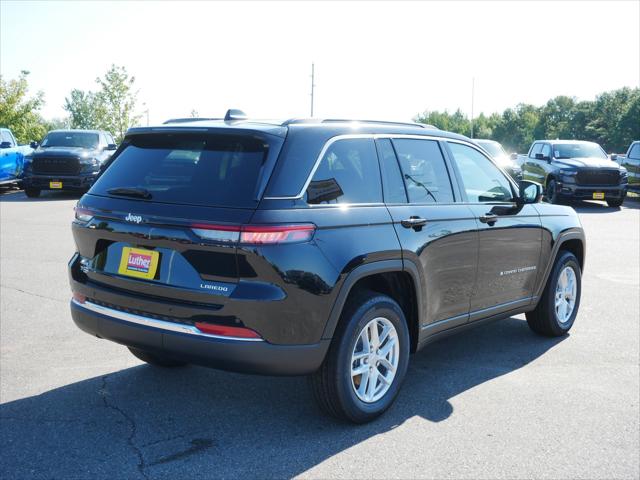 2025 Jeep Grand Cherokee GRAND CHEROKEE LAREDO X 4X4 2025 Jeep Grand Cherokee GRAND CHEROKEE LAREDO X 4X4