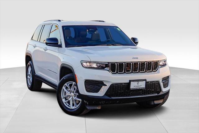 2025 Jeep Grand Cherokee GRAND CHEROKEE LAREDO X 4X4