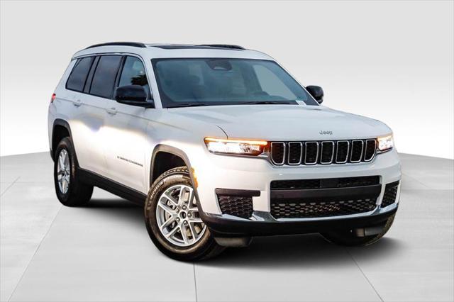 2025 Jeep Grand Cherokee GRAND CHEROKEE L LAREDO X 4X4