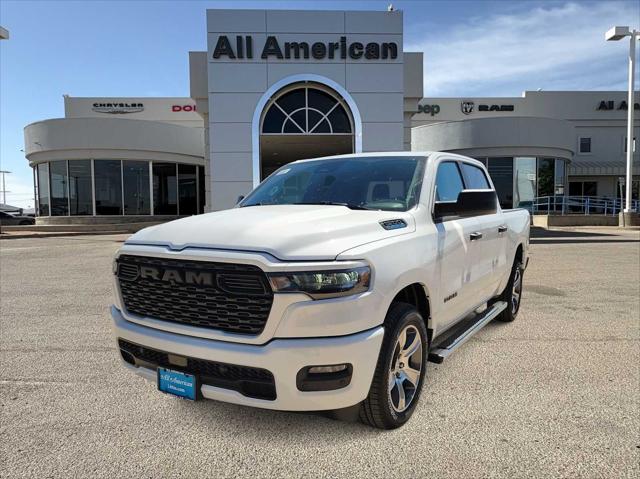 2025 RAM Ram 1500 RAM 1500 TRADESMAN CREW CAB 4X2 57 BOX 2025 RAM Ram 1500 RAM 1500 TRADESMAN CREW CAB 4X2 57 BOX