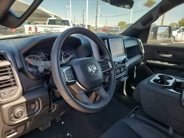 2025 RAM Ram 1500 RAM 1500 TRADESMAN CREW CAB 4X2 57 BOX 2025 RAM Ram 1500 RAM 1500 TRADESMAN CREW CAB 4X2 57 BOX