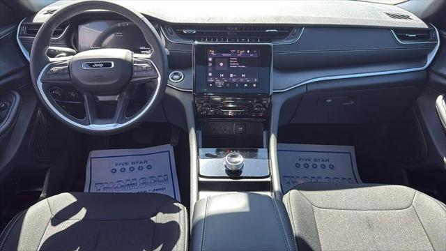 2025 Jeep Grand Cherokee Laredo X 4x4