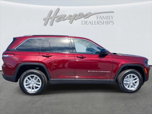 2025 Jeep Grand Cherokee GRAND CHEROKEE LAREDO X 4X2