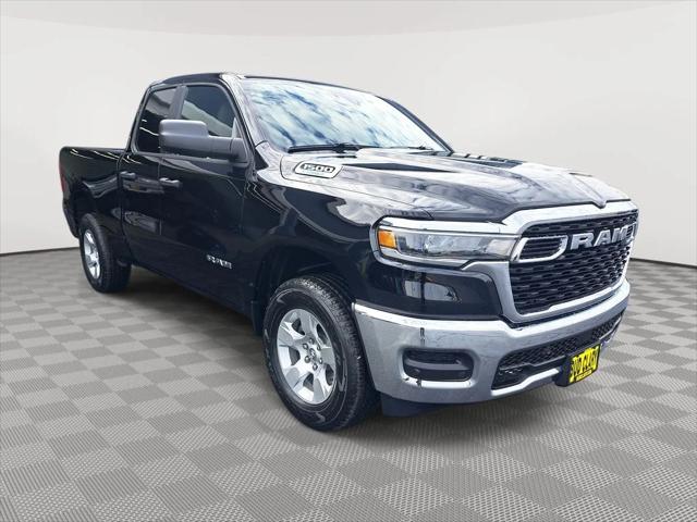 2025 RAM Ram 1500 RAM 1500 TRADESMAN QUAD CAB 4X4 64 BOX