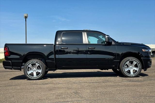 2026 RAM Ram 1500 RAM 1500 EXPRESS CREW CAB 4X4 57 BOX 2026 RAM Ram 1500 RAM 1500 EXPRESS CREW CAB 4X4 57 BOX