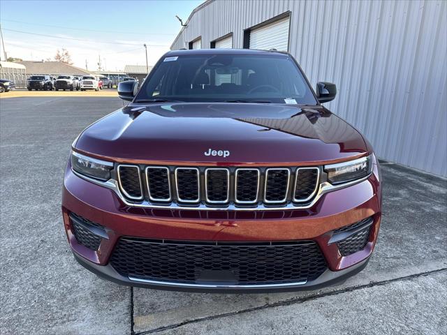 2025 Jeep Grand Cherokee GRAND CHEROKEE LAREDO X 4X2
