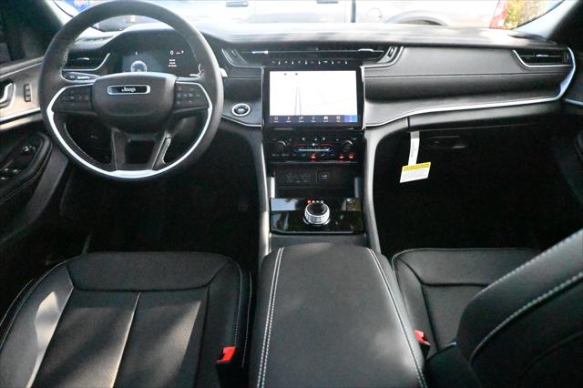 2025 Jeep Grand Cherokee GRAND CHEROKEE LIMITED 4X2 2025 Jeep Grand Cherokee GRAND CHEROKEE LIMITED 4X2