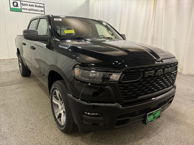 2025 RAM 1500 Tradesman Crew Cab 4x4 57 Box 2025 RAM 1500 Tradesman Crew Cab 4x4 57 Box