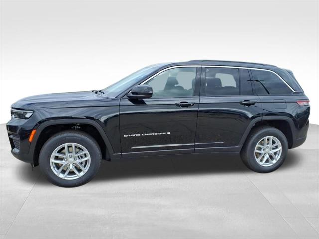 2025 Jeep Grand Cherokee GRAND CHEROKEE LAREDO X 4X4 2025 Jeep Grand Cherokee GRAND CHEROKEE LAREDO X 4X4