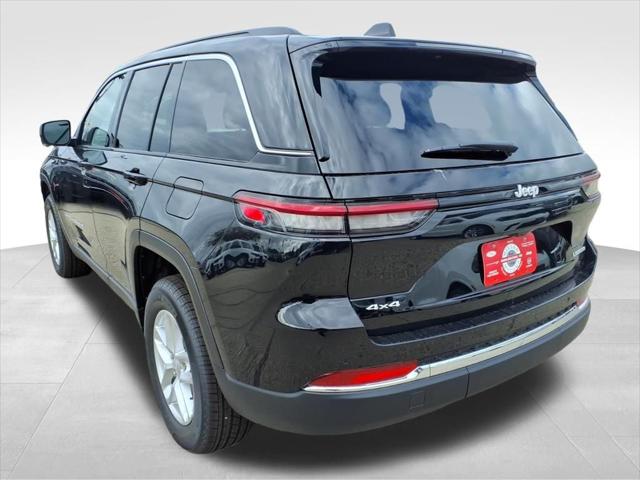 2025 Jeep Grand Cherokee GRAND CHEROKEE LAREDO X 4X4 2025 Jeep Grand Cherokee GRAND CHEROKEE LAREDO X 4X4