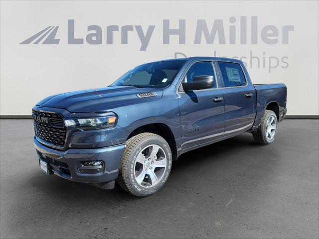 2026 RAM Ram 1500 RAM 1500 EXPRESS CREW CAB 4X4 57 BOX