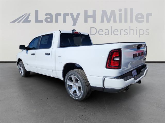 2026 RAM Ram 1500 RAM 1500 EXPRESS CREW CAB 4X4 57 BOX