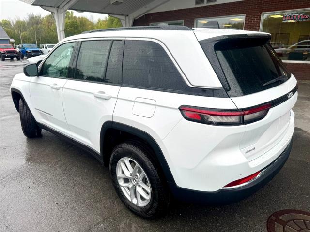 2025 Jeep Grand Cherokee GRAND CHEROKEE LAREDO X 4X4