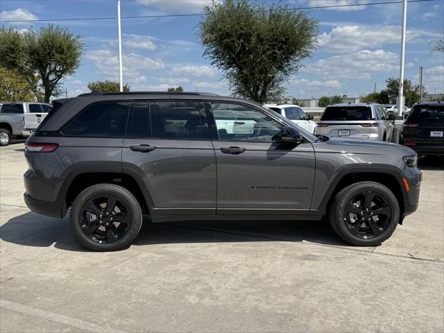 2025 Jeep Grand Cherokee GRAND CHEROKEE LIMITED 4X2