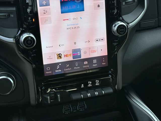 2026 RAM Ram 1500 RAM 1500 LONE STAR CREW CAB 4X4 57 BOX