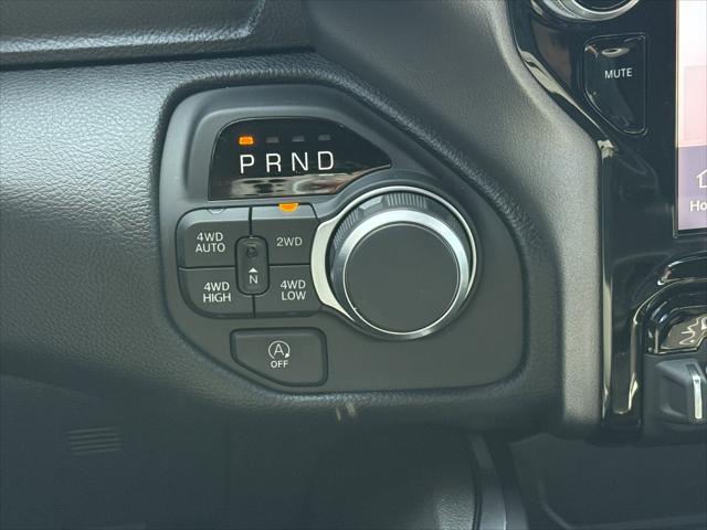 2026 RAM Ram 1500 RAM 1500 LONE STAR CREW CAB 4X4 57 BOX