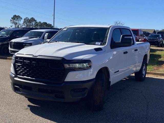 2026 RAM Ram 1500 RAM 1500 TRADESMAN CREW CAB 4X2 64 BOX