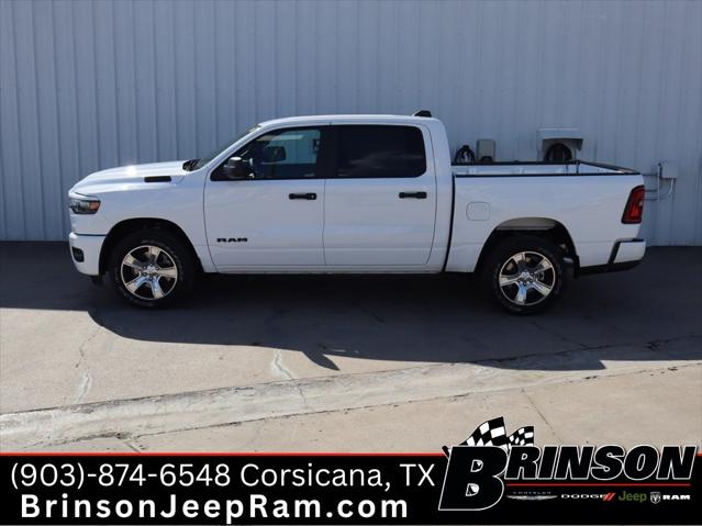 2026 RAM Ram 1500 RAM 1500 EXPRESS CREW CAB 4X4 57 BOX