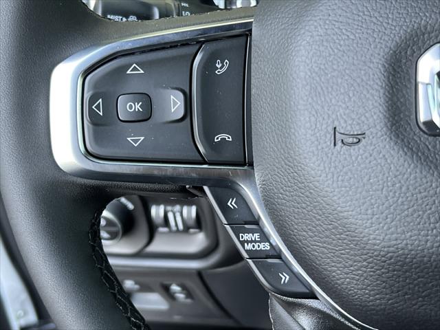 2026 Ram 1500 Big Horn Crew Cab 4x4 64 Box