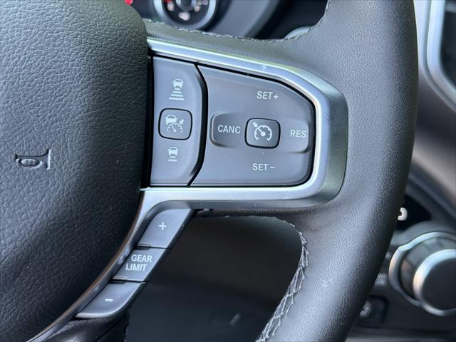 2026 Ram 1500 Big Horn Crew Cab 4x4 64 Box