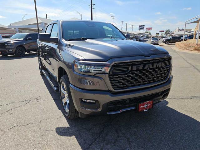 2026 RAM Ram 1500 RAM 1500 EXPRESS CREW CAB 4X2 57 BOX