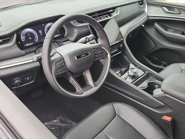 2025 Jeep Grand Cherokee GRAND CHEROKEE LIMITED 4X4 2025 Jeep Grand Cherokee GRAND CHEROKEE LIMITED 4X4