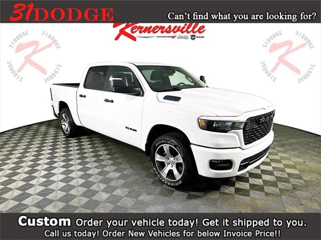 2025 RAM 1500 Tradesman Crew Cab 4x4 57 Box
