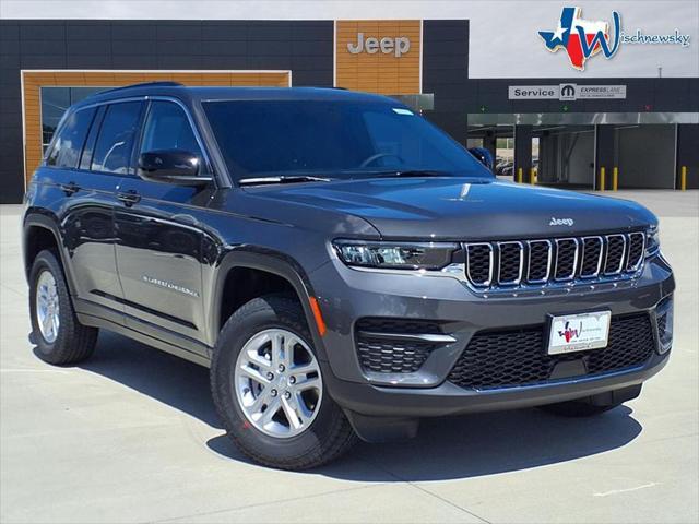 2025 Jeep Grand Cherokee GRAND CHEROKEE LAREDO 4X2