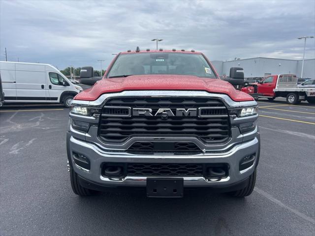 2026 RAM Ram 5500 Chassis Cab RAM 5500 BIG HORN CHASSIS CREW CAB 4X4 84 CA