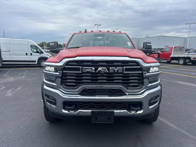 2026 RAM 5500 Chassis RAM 5500 BIG HORN CHASSIS CREW CAB 4X4 84 CA