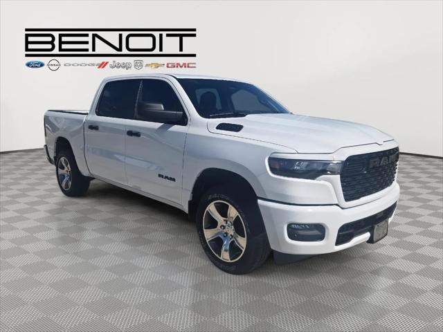 2026 RAM Ram 1500 RAM 1500 EXPRESS CREW CAB 4X4 57 BOX 2026 RAM Ram 1500 RAM 1500 EXPRESS CREW CAB 4X4 57 BOX